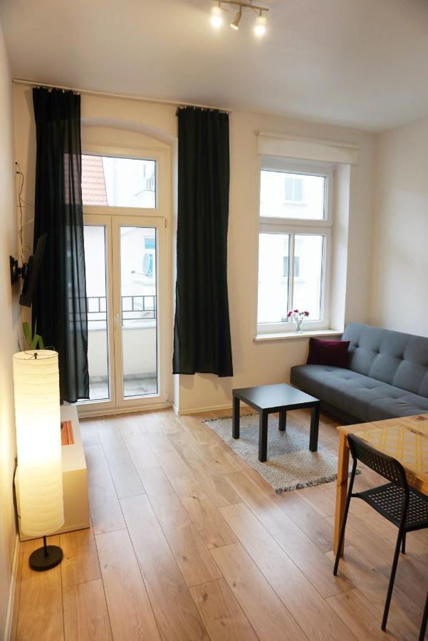 Cosy Balcony Apartment Грудзёндз Экстерьер фото